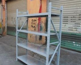 从深圳二手办公用品市场到专业货架厂 解析仓储货架的选择与应用